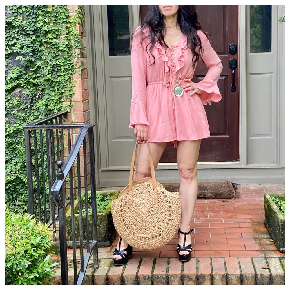ROSE CHIC LACE UP ROMPER - Picture 6 of 8
